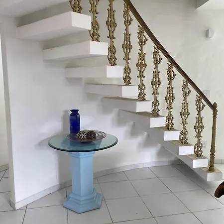 CASA DE REVISTA em Cabo Frio-3